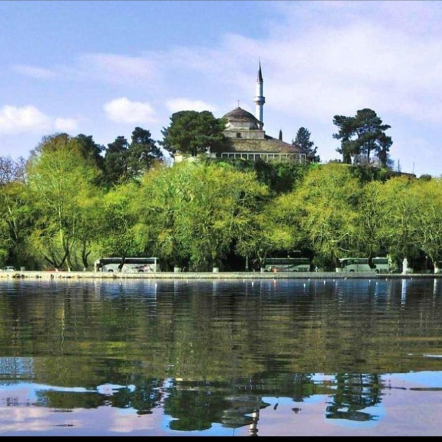 Апартаменты In The Castle - House Янина Экстерьер фото